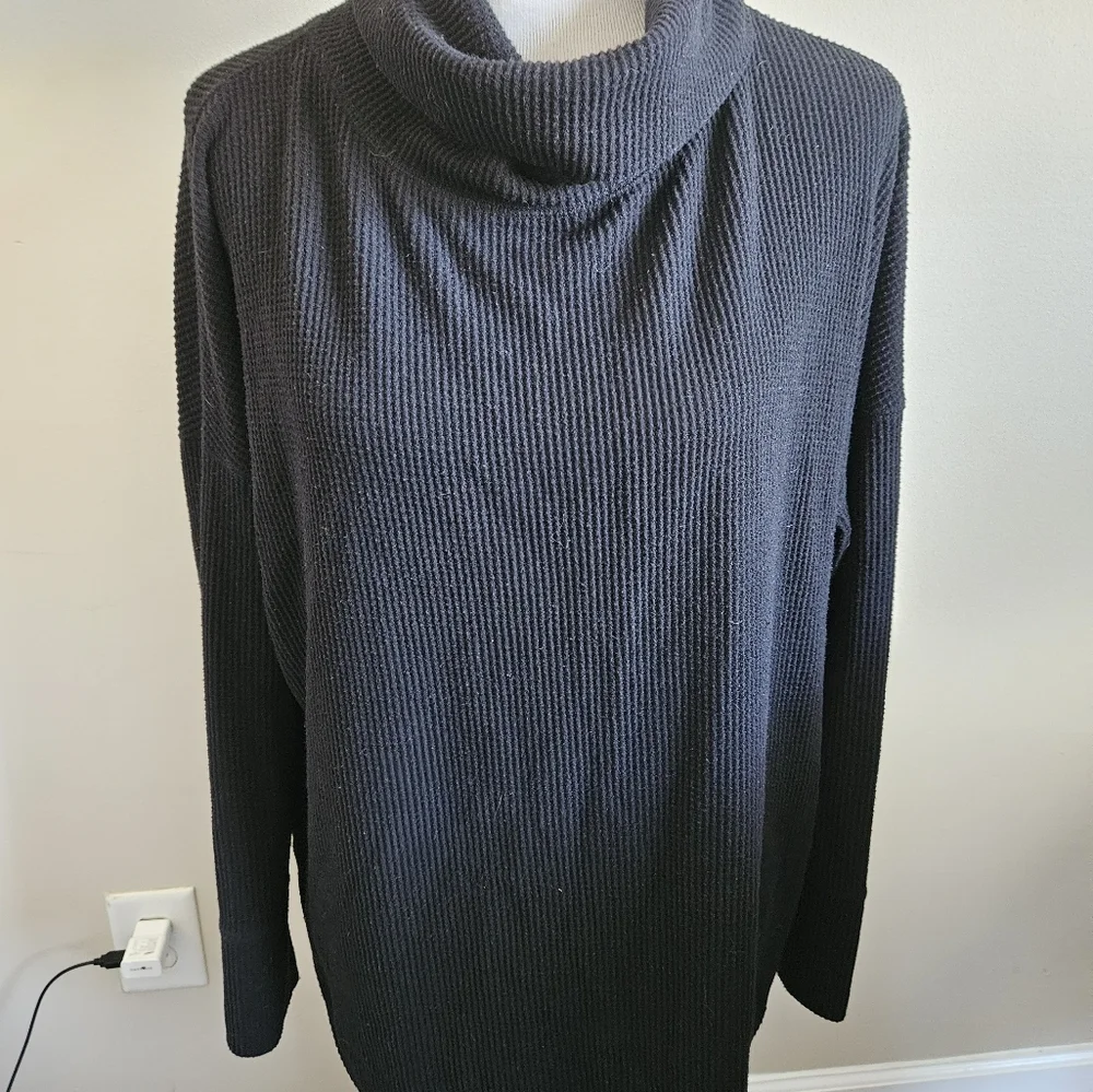 Time & True Waffle Knit Plus Size Cowl Neck Long Sleeve Top Size 16/18